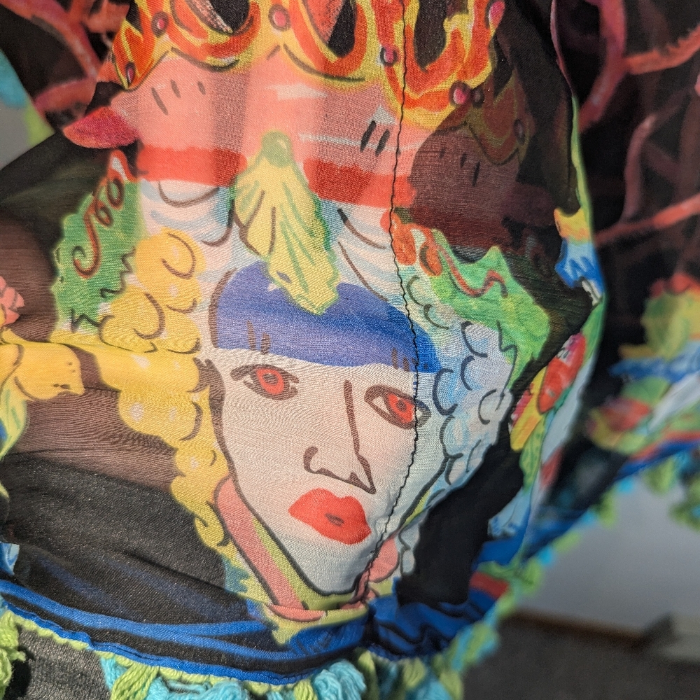 One Size Antica Santoria by Giacomo Cinque Semi Sheer Coral Face Print Poncho - Picture 4 of 9